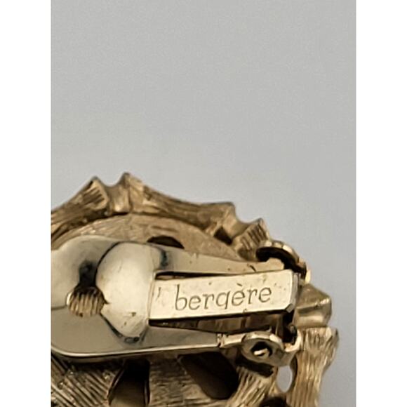 Vintage Bergere Gold Tone Clip On Earrings 1" Textured Round Dome - Picture 5 of 5